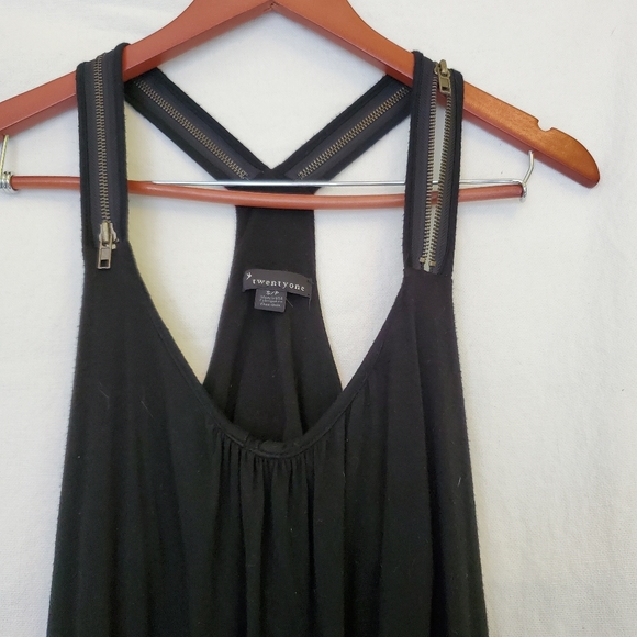 Forever 21 Tank with Zipper Detail - Picture 8 of 8